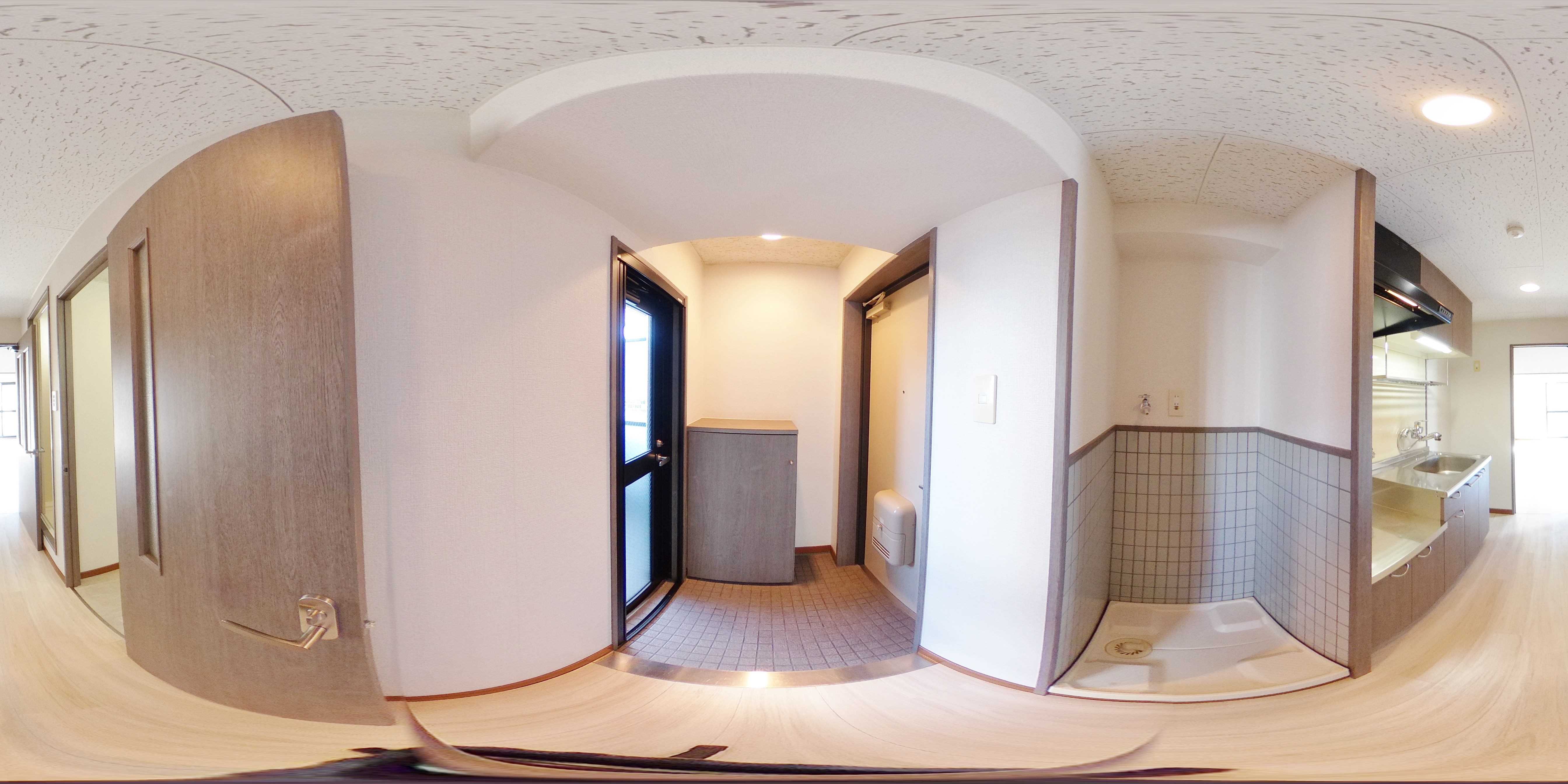 ロイヤルキャッスル 玄関