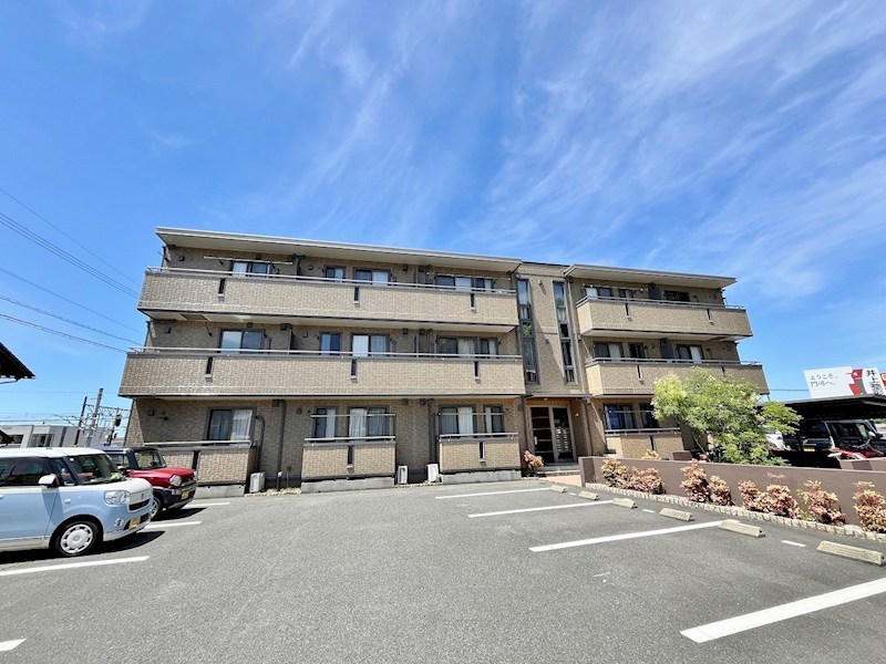 グレイストレビナ赤坂 206号室 外観