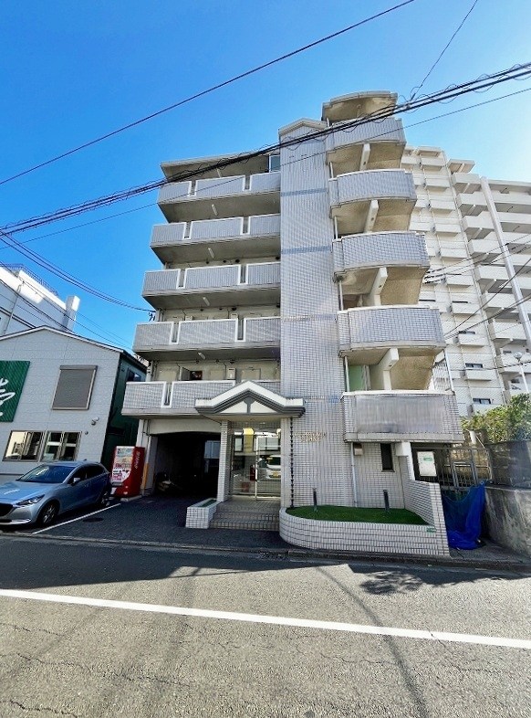 カルチェブラン  205号室 外観