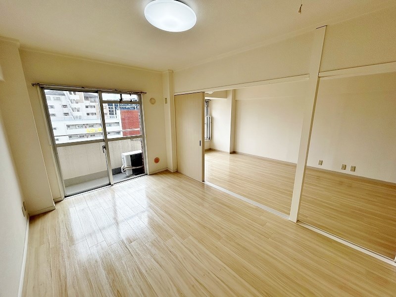 城野駅前ビル ベッドルーム