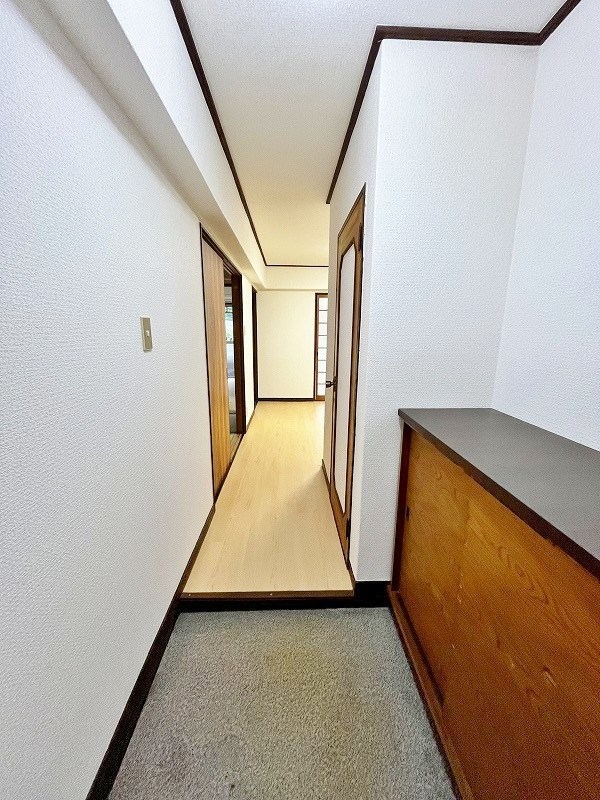 ディアライフ赤坂 玄関