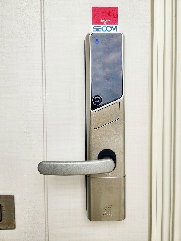 リーヴァ・ヴィラ　リーヴァ  玄関