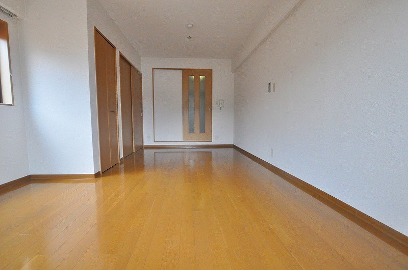 ＳＫハイツ ベッドルーム