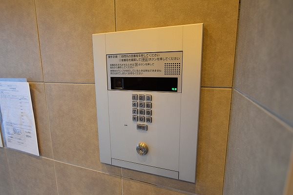 到津エイトフラッグ セキュリティ