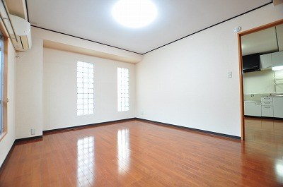 木村ビル ベッドルーム