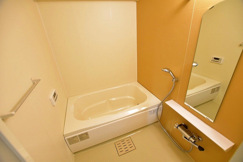 エルティアラ上富野Ⅱ  風呂画像