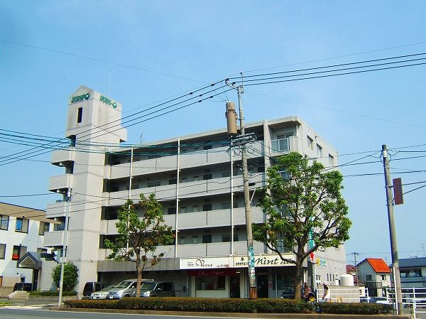 シャトレ沼本町Ⅱ 302号室 外観