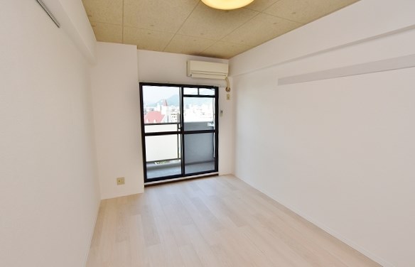 リファレンス片野 ベッドルーム