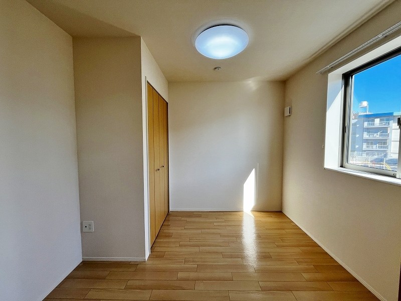 リオーネ富野  ベッドルーム