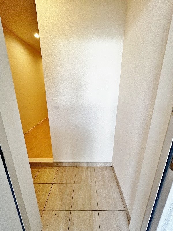 ホームメイト八雲 玄関