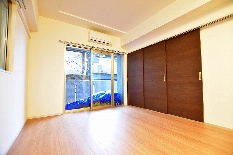 エルティアラ上富野Ⅱ  リビング