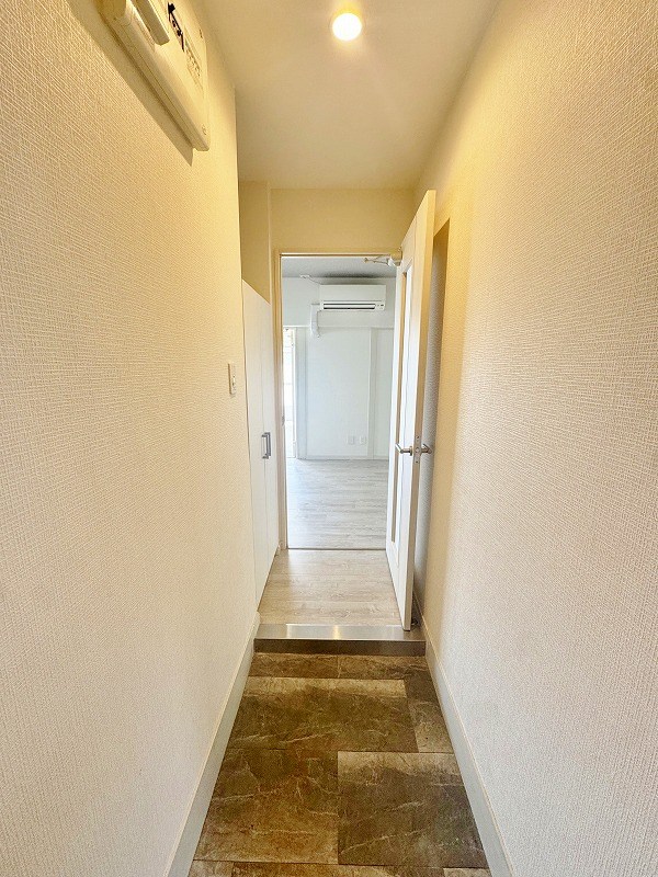 フェルト168 玄関