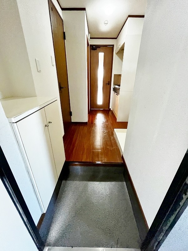 シヨン北九大前 玄関