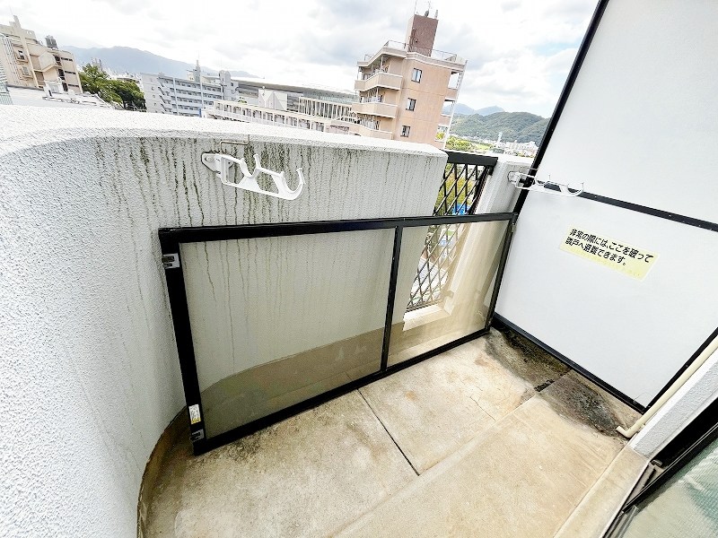 シヨン北九大前 ベランダ