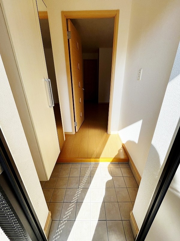 エール湯川Ａ   玄関