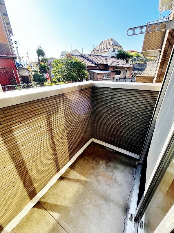 エール湯川Ａ   ベランダ