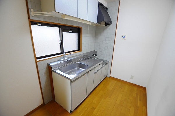 プレステージ足立 キッチン