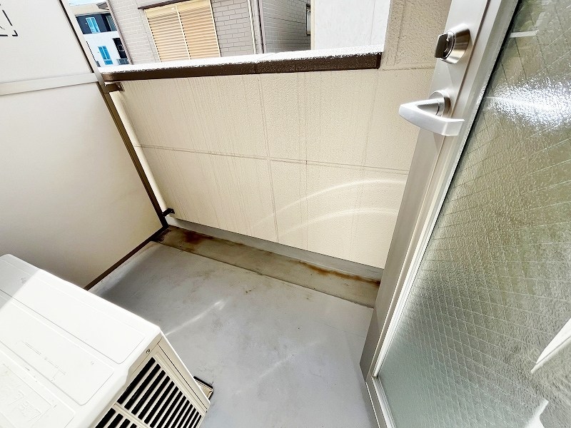 Ｕｎｉｖａｌｙ芙蓉王  ベランダ