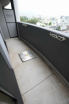 ロイヤルセンターＢＬＤ  ベランダ
