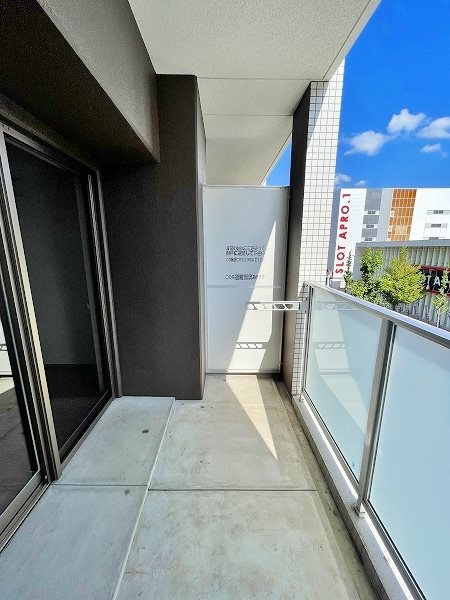 ギャラクシーヴィーラブライト ベランダ