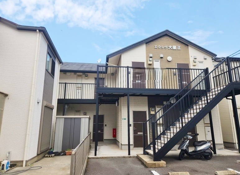 エクシヴ大里Ⅱ 204号室 外観