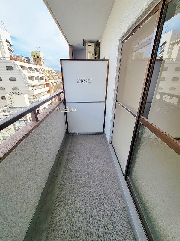 グランドアイ小倉 ベランダ