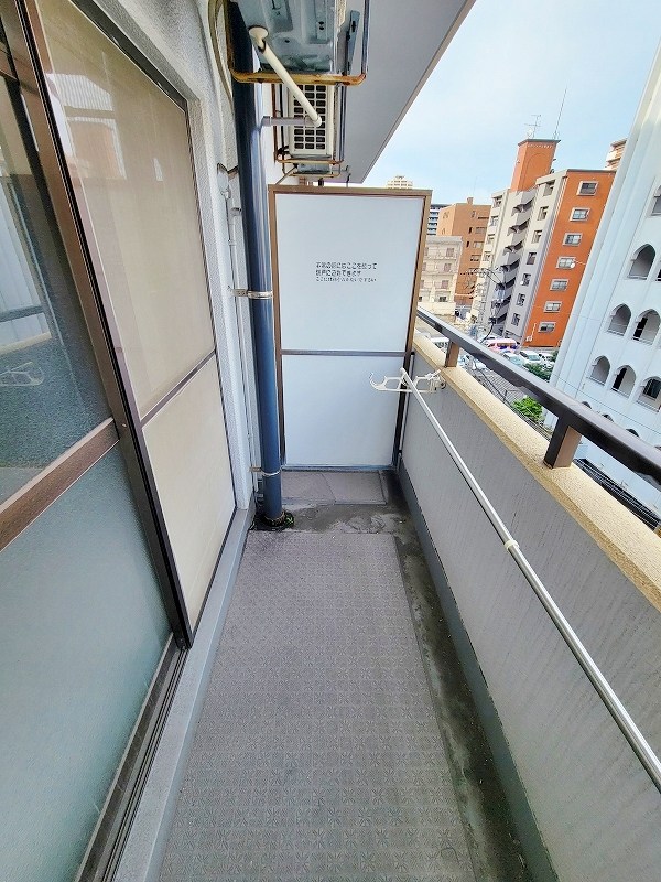 グランドアイ小倉 ベランダ