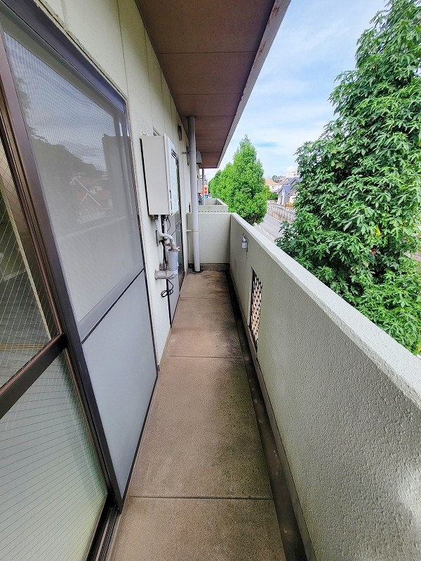 横山ハイツ  ベランダ