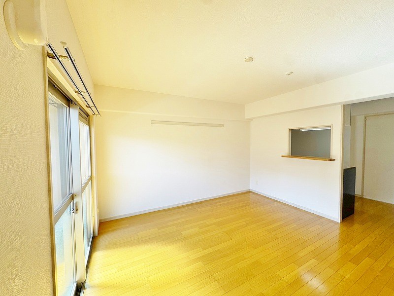 フローラ菜園場 リビング