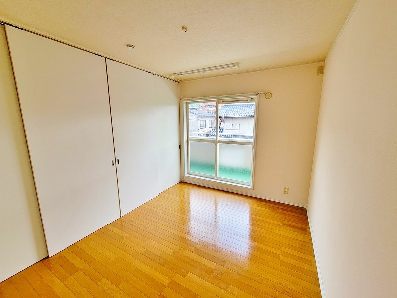 メゾンことぶき ベッドルーム