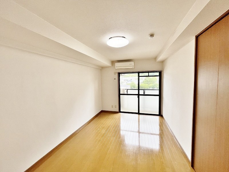 アビタシオン柳町 リビング