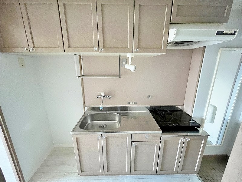 ウインズ三萩野 キッチン