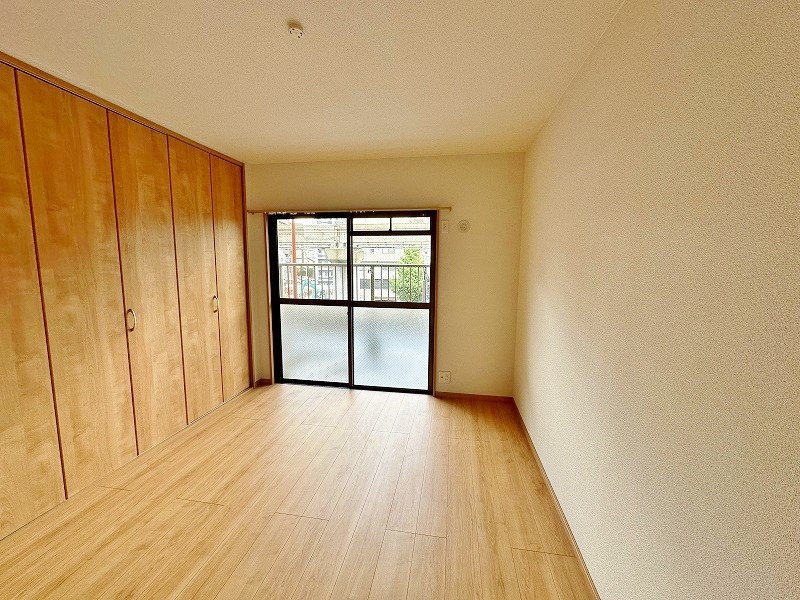 第１０岡部ビル ベッドルーム