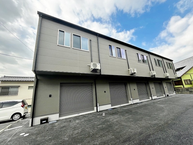 Excel　Garabe小倉南（エクセルガレージ小倉南） 2号室 外観