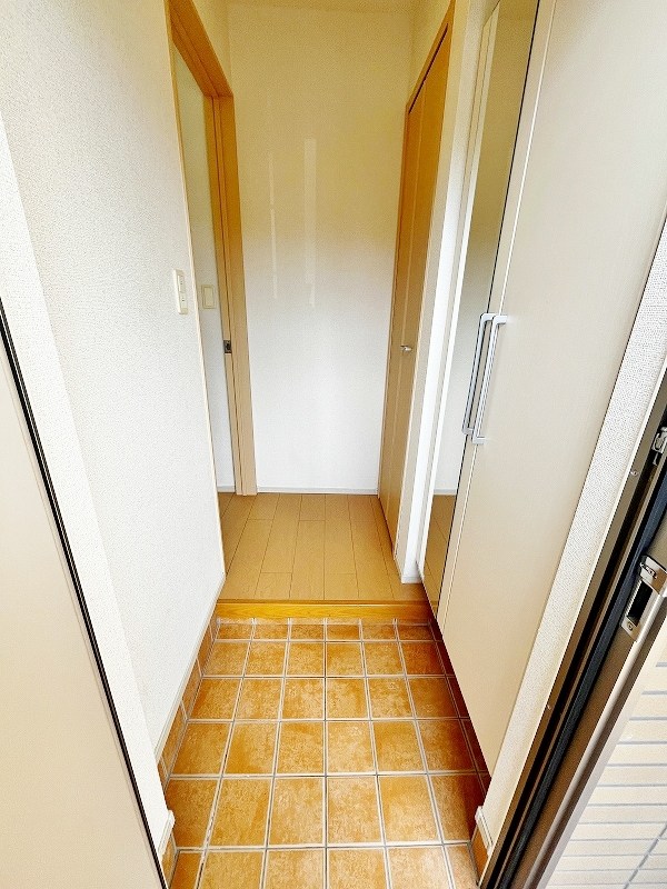 ソレイユ元町Ⅲ 玄関