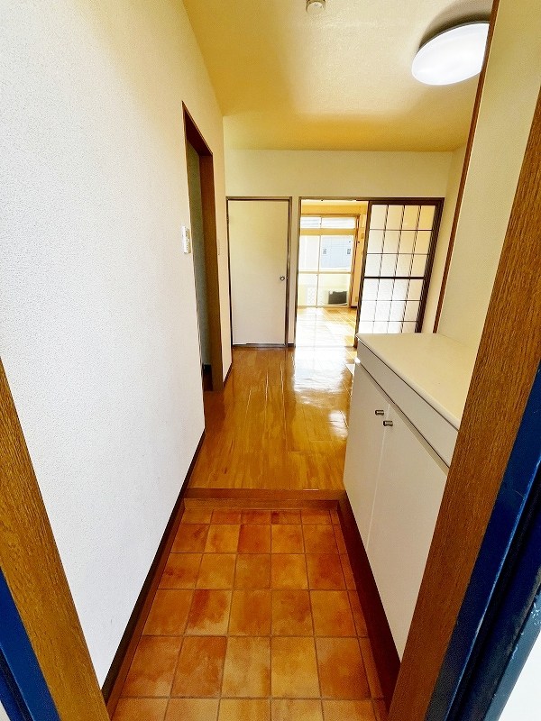 ファミールヒイラギＢ 玄関