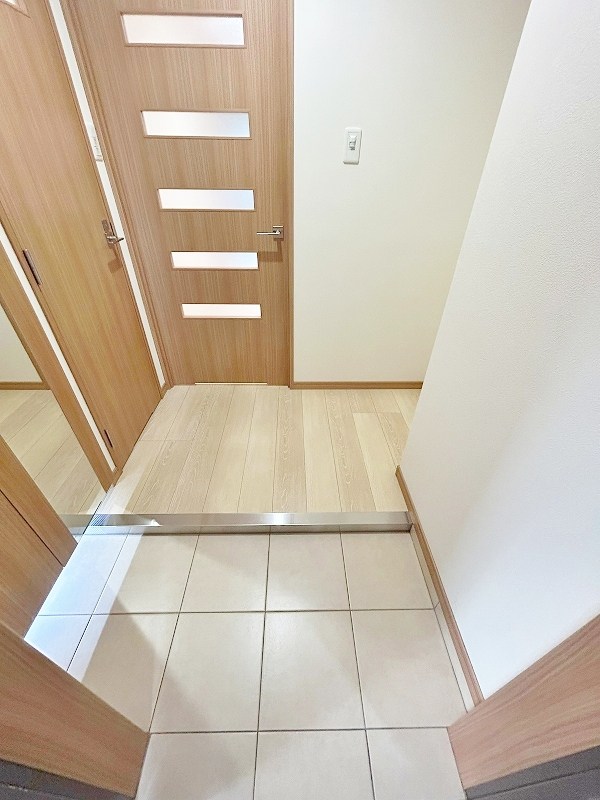 ロイヤルノースナイン 玄関