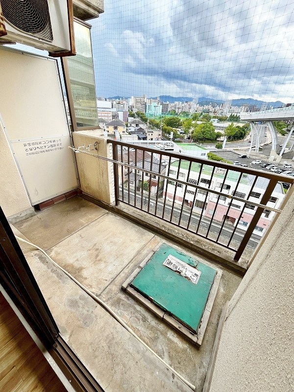 オリエンタル三萩野公園 ベランダ