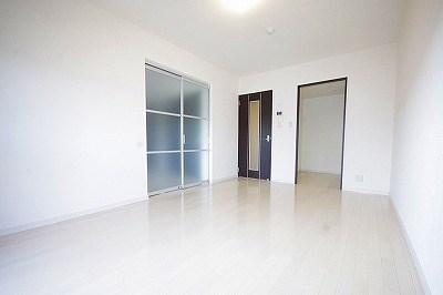 高峰ポロニア  リビング