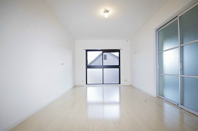 高峰ポロニア  リビング