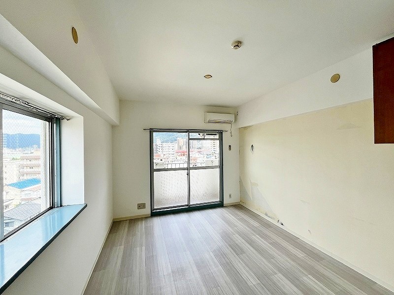 オリエンタル東新町 リビング