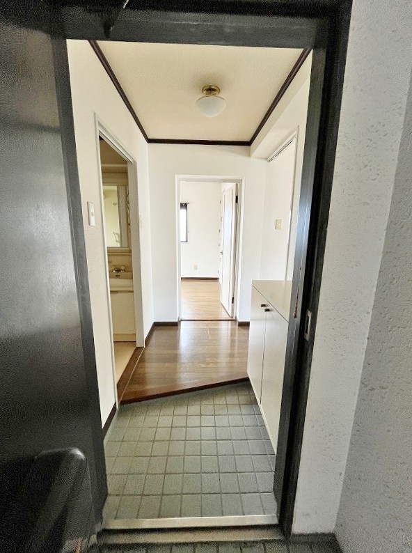 メゾン・ド・ルーブル 玄関