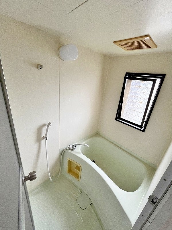 メゾン・ド・ルーブル 風呂画像