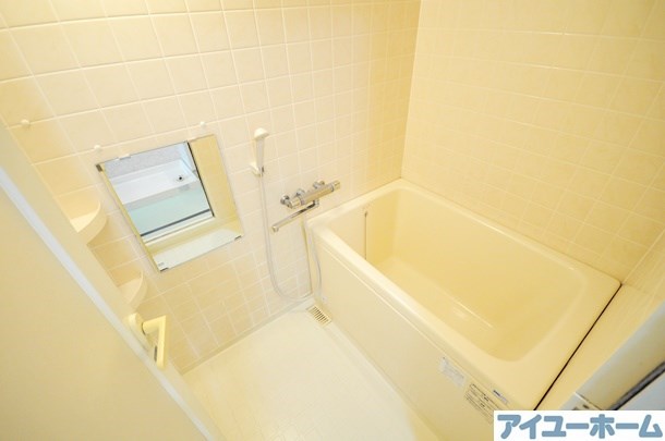 BLACKCOMB（ブラッコム） 風呂画像