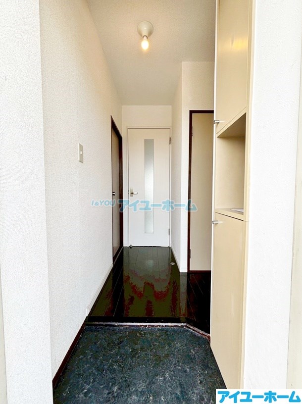 エルハイツ王子    玄関