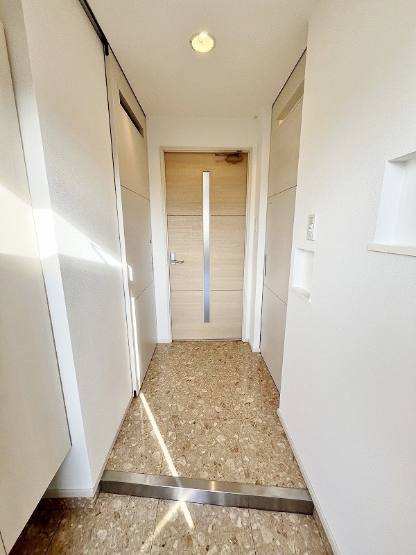 コンプレート富士見 玄関