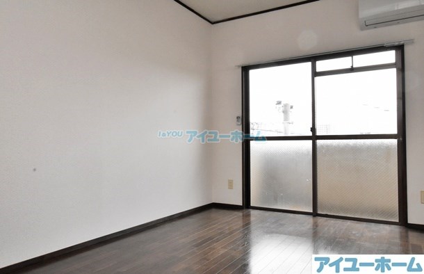 ジュネス陣原 リビング