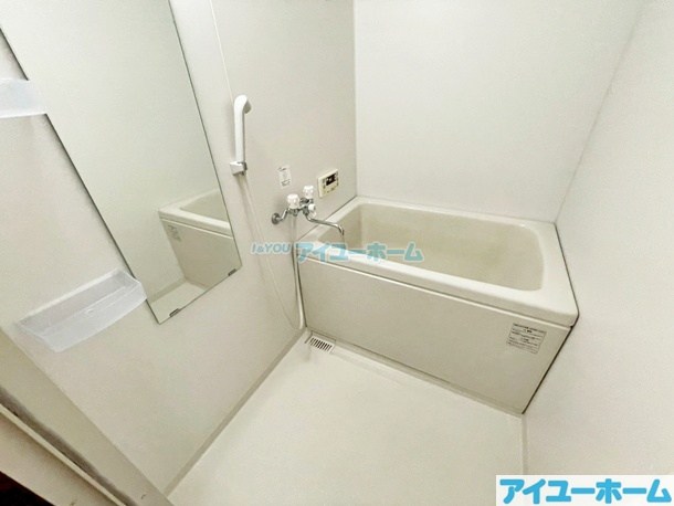 フォーヴル春日台 風呂画像