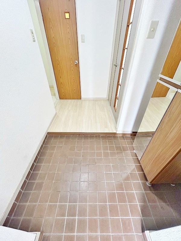 城野駅前ビル 玄関