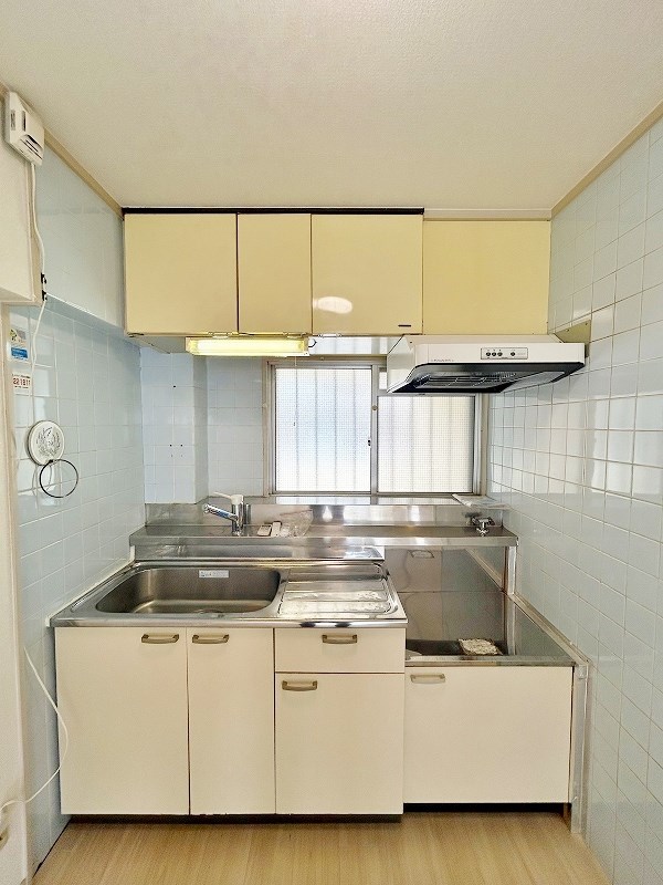 城野駅前ビル キッチン